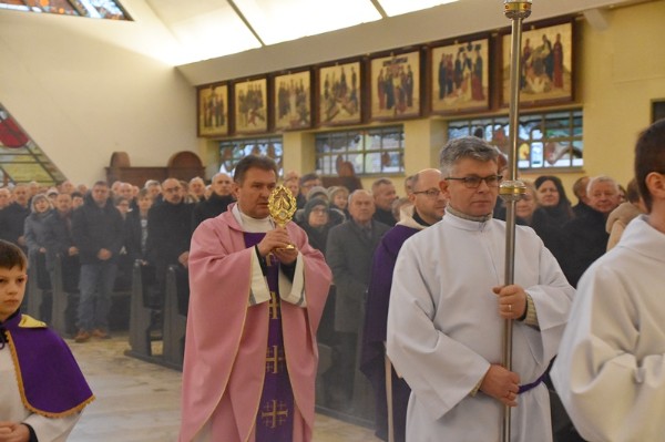 W naszej świątyni możemy czcić kolejne relikwie! 